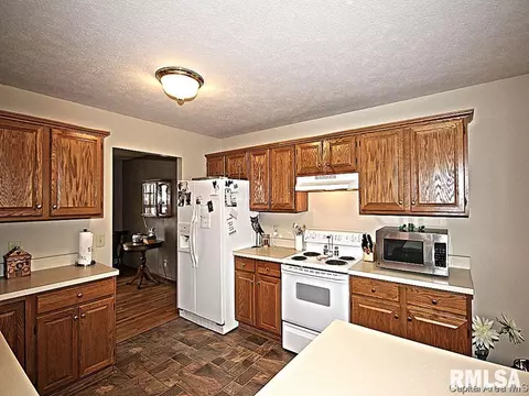 1400 Hosta St, Springfield, IL 62712 photo 7
