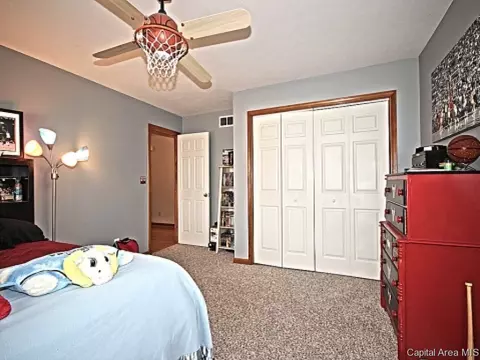 1400 Hosta St, Springfield, IL 62712 photo 18