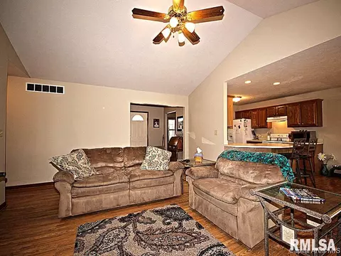 1400 Hosta St, Springfield, IL 62712 photo 4
