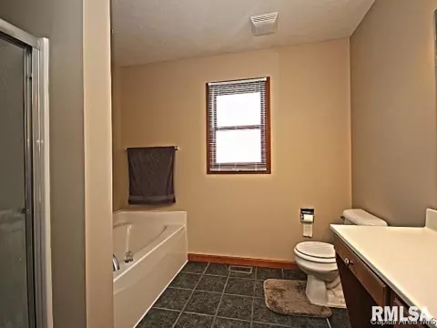 1400 Hosta St, Springfield, IL 62712 photo 14