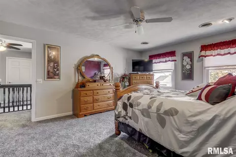3601 Persimmon Dr, Springfield, IL 62712 photo 28