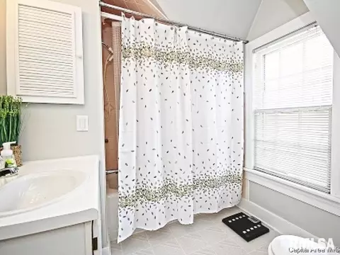 2147 Bates, Springfield, IL 62704 photo 20