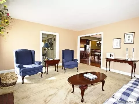 2147 Bates, Springfield, IL 62704 photo 5