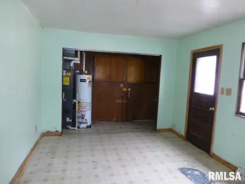 2137 E Keys Ave, Springfield, IL 62702 photo 5
