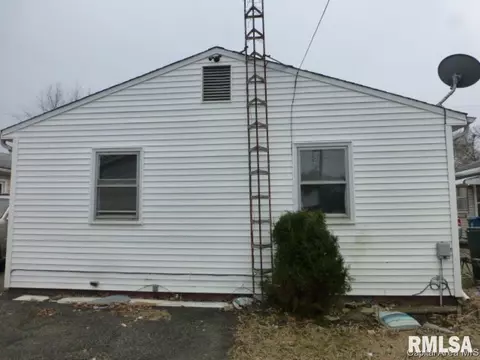 2137 E Keys Ave, Springfield, IL 62702 photo 11