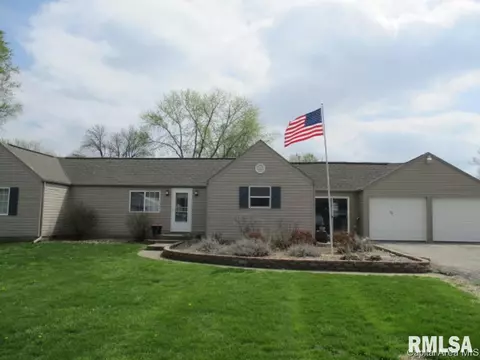 2412 Ardmore, Springfield, IL 62702 photo 1