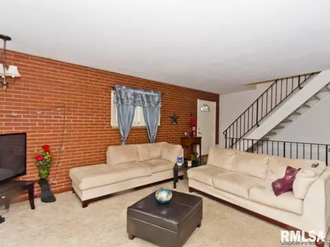 2008 S Park, Springfield, IL 62704 photo 11