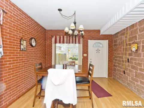 2008 S Park, Springfield, IL 62704 photo 2