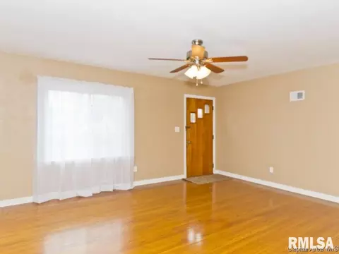 2309 S Spg, Springfield, IL 62704 photo 27