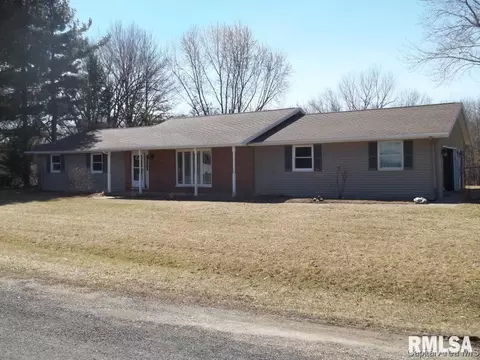 39 Devine, Riverton, IL 62561 photo 1