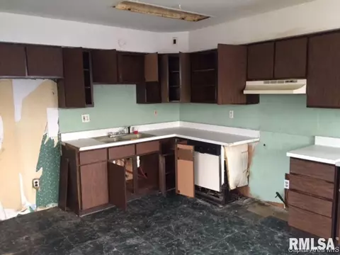 2016 S 14th St, Springfield, IL 62703 photo 3