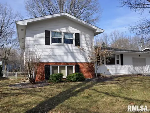 831 Independence Rdg, Springfield, IL 62702 photo 2