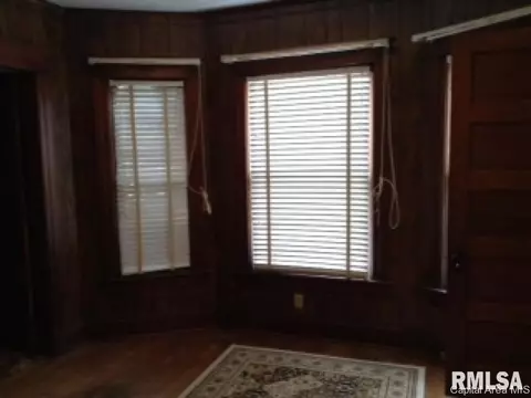 1130 W Monroe, Springfield, IL 62704 photo 5