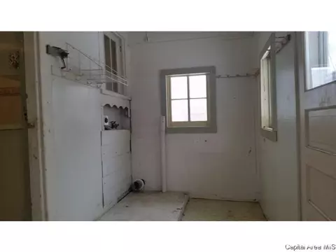 233 N Wesley, Springfield, IL 62702 photo 9