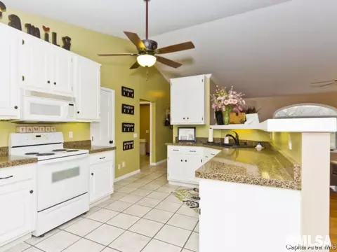 2313 Gander, Springfield, IL 62711 photo 3