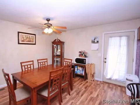 1508 Brenda Ct, Springfield, IL 62702 photo 4