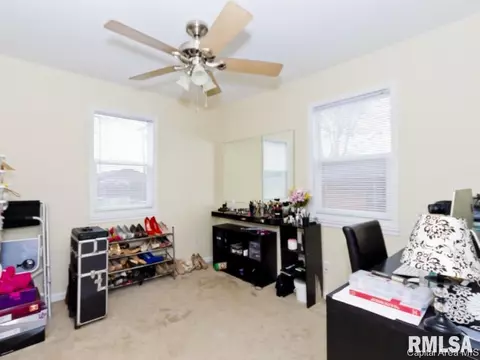 1201 W Iles, Springfield, IL 62704 photo 12