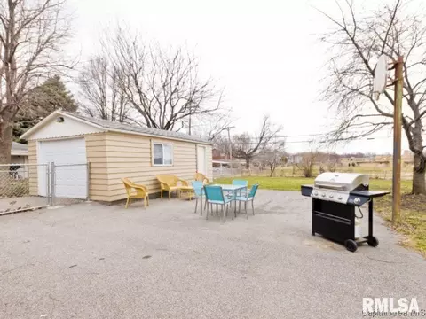 1201 W Iles, Springfield, IL 62704 photo 19