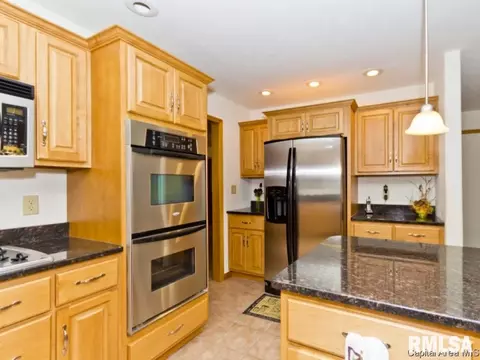 6109 Spindell, Springfield, IL 62711 photo 12
