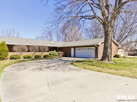 61 Pine Cv, Springfield, IL 62712 photo 1