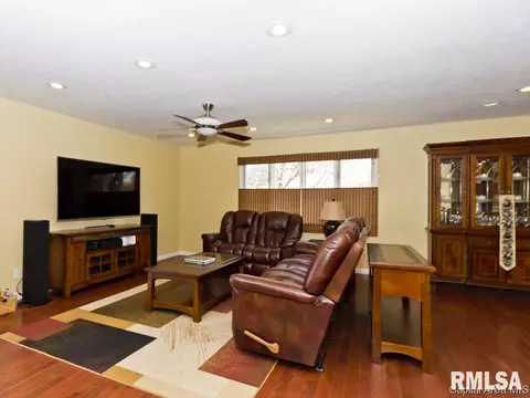 61 Pine Cv, Springfield, IL 62712 photo 14