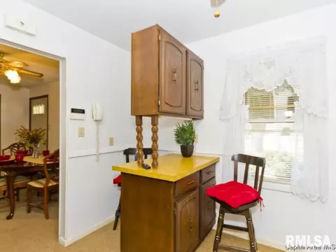 2052 N 19th St, Springfield, IL 62702 photo 11