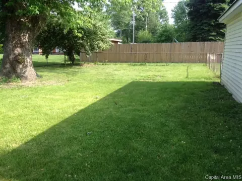3324 S Park, Springfield, IL 62704 photo 9