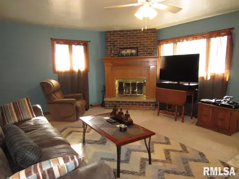 3324 S Park, Springfield, IL 62704 photo 3