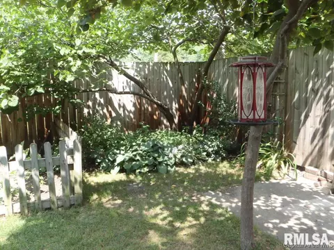 1924 S Lowell, Springfield, IL 62704 photo 32