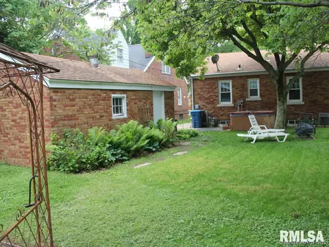 2120 N 6th, Springfield, IL 62702 photo 15