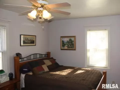 2120 N 6th, Springfield, IL 62702 photo 10