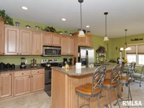 5817 Hedley Rd, Springfield, IL 62711 photo 8