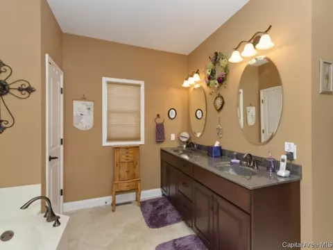5817 Hedley Rd, Springfield, IL 62711 photo 14