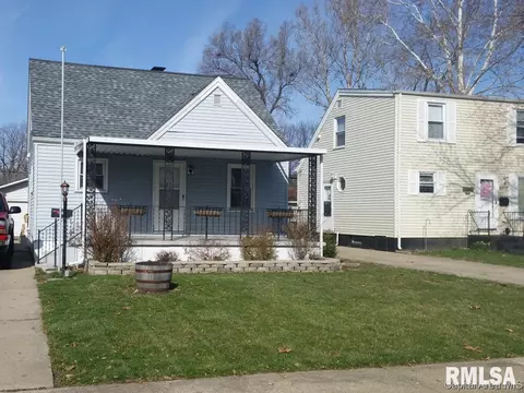 2013 N 22nd St, Springfield, IL 62702 photo 1