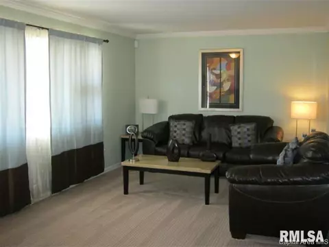 8 Bel Aire, Springfield, IL 62703 photo 3