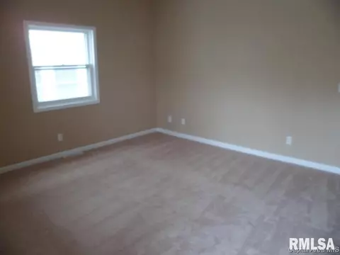 404 S Macarthur, Springfield, IL 62704 photo 2