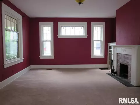 709 S State St, Springfield, IL 62704 photo 8