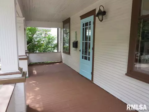 709 S State St, Springfield, IL 62704 photo 4