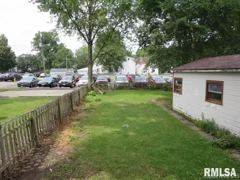 709 S State St, Springfield, IL 62704 photo 24
