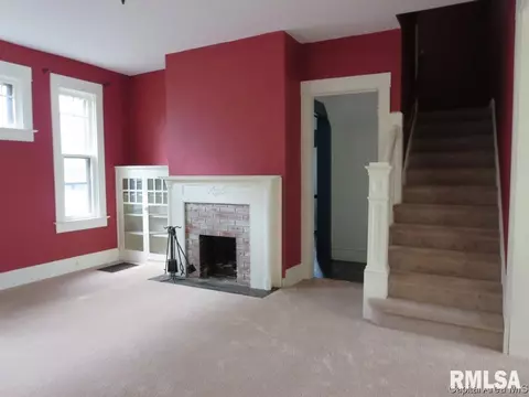 709 S State St, Springfield, IL 62704 photo 6