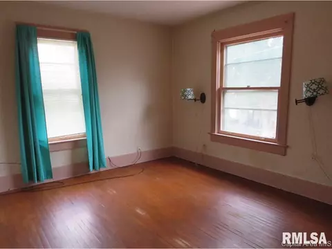 709 S State St, Springfield, IL 62704 photo 18