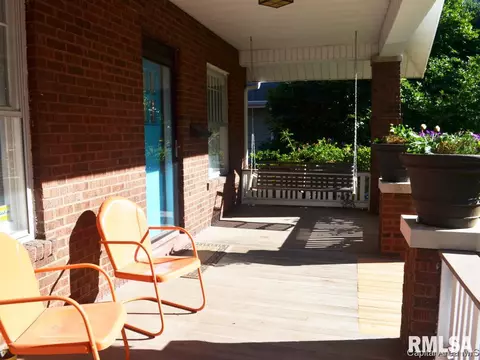 1900 S College, Springfield, IL 62704 photo 3