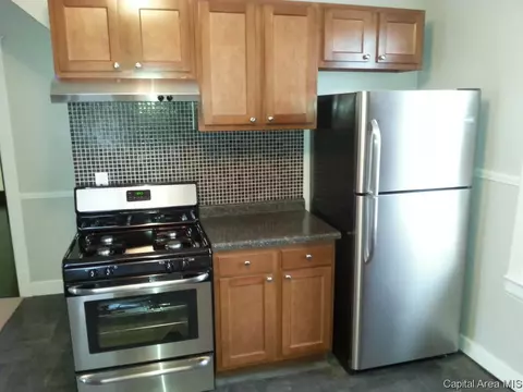 1216 Milton, Springfield, IL 62702 photo 6