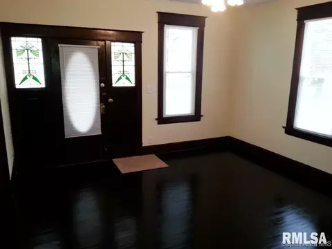 1216 Milton, Springfield, IL 62702 photo 3