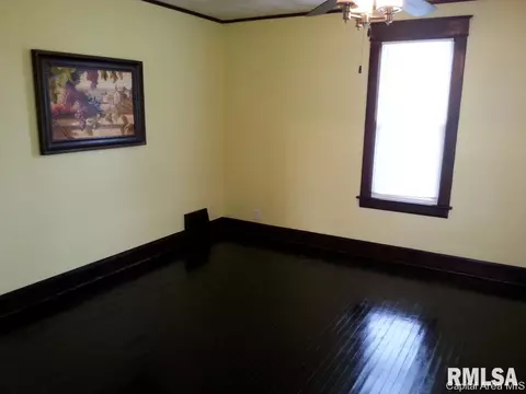 1216 Milton, Springfield, IL 62702 photo 5