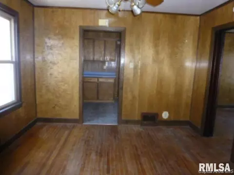 1507 E Converse Ave, Springfield, IL 62702 photo 4
