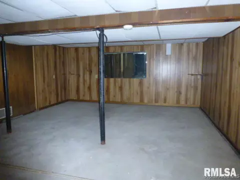 2401 Dunwich Street St, Springfield, IL 62702 photo 12
