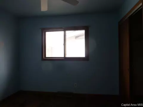 2401 Dunwich Street St, Springfield, IL 62702 photo 10