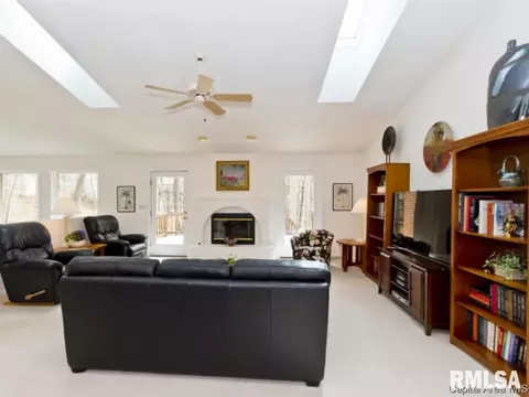 3616 Melissa, Springfield, IL 62711 photo 2