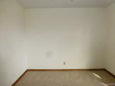 2220 Claremont Dr, Springfield, IL 62703 photo 11